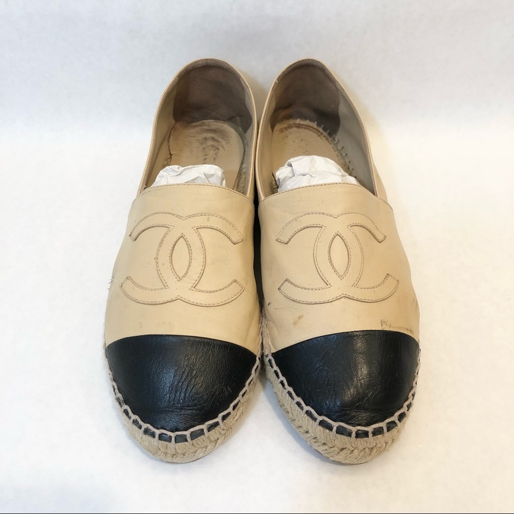 Chanel - Black & Beige Lambskin Espadrilles Sz 40